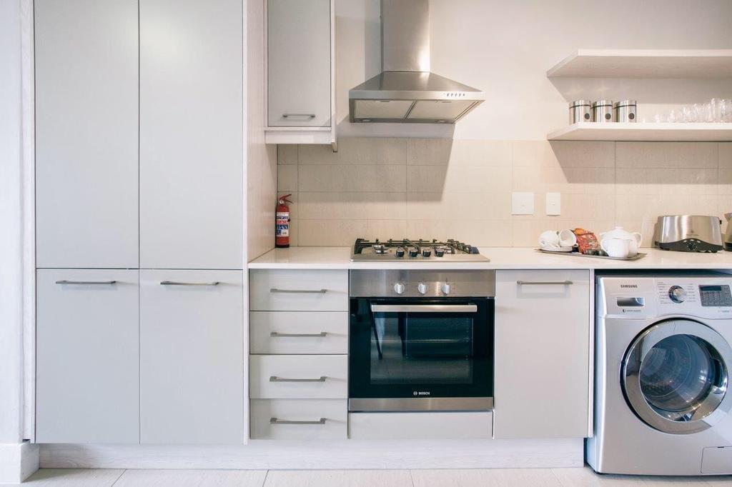 Apartments On Century Cape Town Room photo